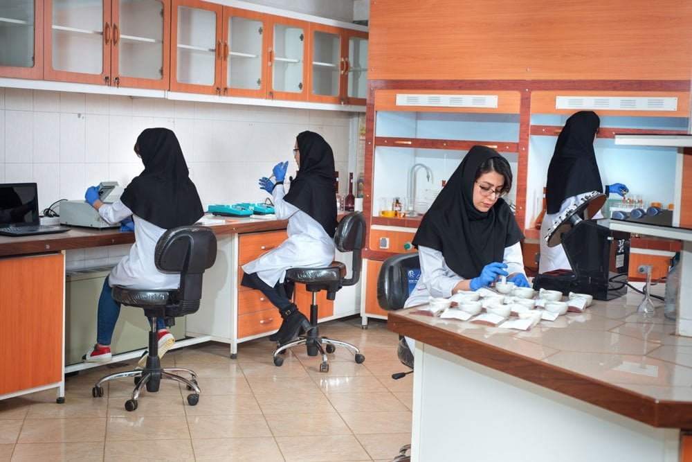 laboratory of Behrang Company