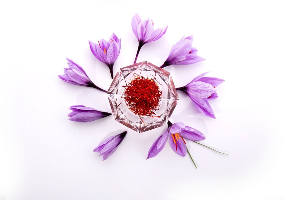 everything about saffron & its color